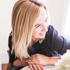 Meet your Posher, Corrine